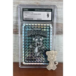 Veefriends Road to Veecon Ghost CGC 9 Tremendous Tiger and Ghost Pin Bundle /5
